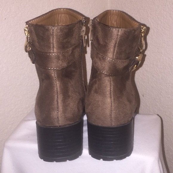 Lucita Faux Suede Booties - Picture 4 of 8